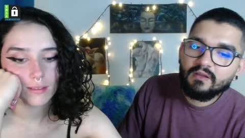 Snapshot of twinflamesxx chatting on January 25, 2025, 3:51 am TwinFlamesXX online show from January 25, 2025, 3:51 am