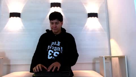 samu online show from December 4, 2025, 12:03 pm