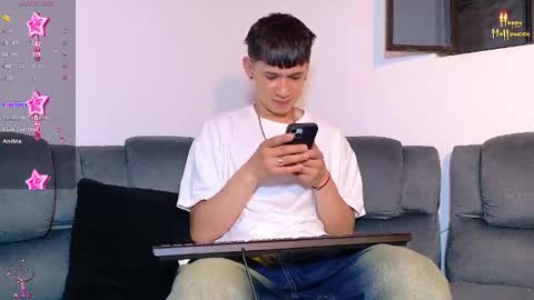 Snapshot of twink_daren chatting on October 24, 2025, 5:31 pm Mr Daren online show from October 24, 2025, 5:31 pm