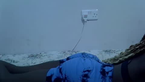 BABY TIA online show from October 25, 2025, 2:08 am