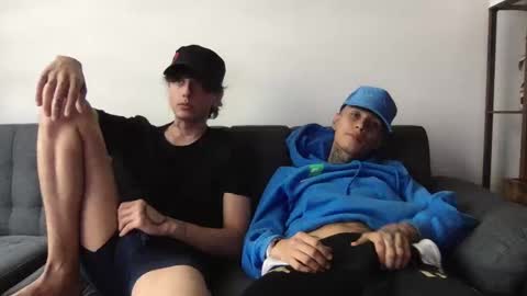 Snapshot of twinksguys360 chatting on September 22, 2025, 4:53 pm Derrick online show from September 22, 2025, 4:53 pm