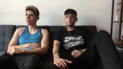 Derrick online show from November 27, 2025, 5:48 pm