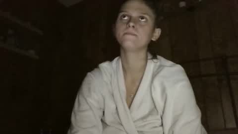 twizzler_twizzle online show from November 26, 2025, 6:03 am