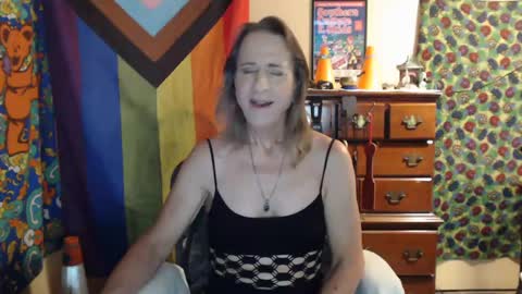 twocumkerry online show from August 1, 2026, 3:50 am