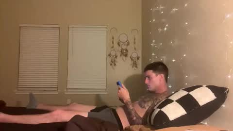 Twofreaksandacam online show from February 10, 2026, 6:17 am