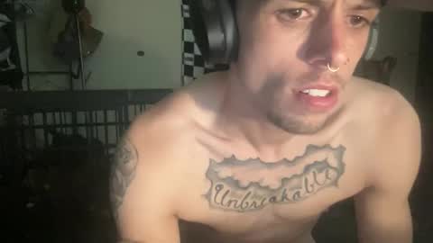 twons6015 online show from December 14, 2024, 11:01 pm