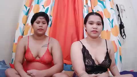 Lyn and lea online show from March 4, 2025, 11:54 pm