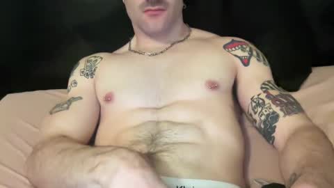 Snapshot of twunkymikey chatting on February 17, 2025, 12:43 am twunkymikey online show from February 17, 2025, 12:43 am