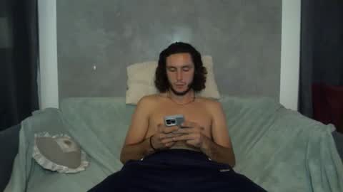 txandb666 online show from September 25, 2025, 6:55 pm