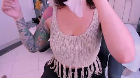  TYLA  online show from May 17, 2026, 3:37 am