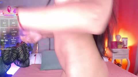 tyla_ks online show from November 4, 2025, 7:46 pm