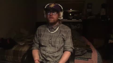 tylahfae online show from December 11, 2024, 4:18 am