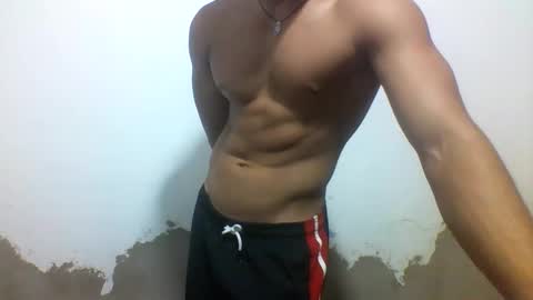 Snapshot of tyler_gold823 chatting on February 15, 2025, 4:12 pm Tyler online show from February 15, 2025, 4:12 pm