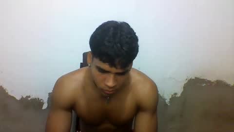 Snapshot of tyler_gold823 chatting on March 10, 2025, 5:07 pm Tyler online show from March 10, 2025, 5:07 pm