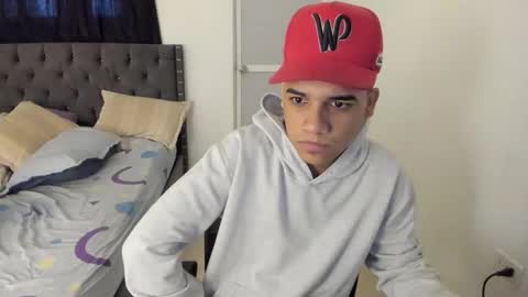 Snapshot of tyler_master24 chatting on October 8, 2025, 11:52 am tyler online show from October 8, 2025, 11:52 am