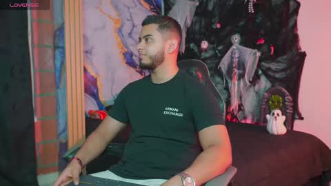 Snapshot of tyler_price01 chatting on October 22, 2025, 10:09 pm Tyler online show from October 22, 2025, 10:09 pm