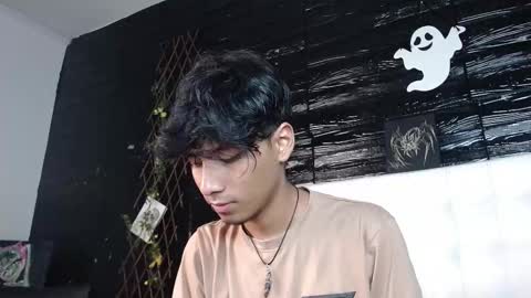 Snapshot of tyler_wolf_1 chatting on October 22, 2025, 12:27 pm tyler_wolf_1 online show from October 22, 2025, 12:27 pm