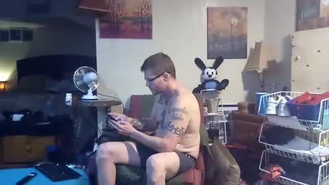 Snapshot of tylerdowell10111 chatting on March 9, 2025, 1:46 am tylerdowell10111 online show from March 9, 2025, 1:46 am