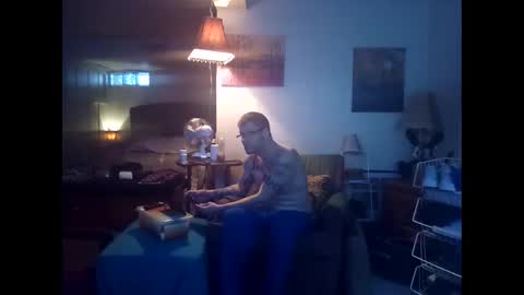 Snapshot of tylerdowell10111 chatting on March 9, 2025, 5:39 pm tylerdowell10111 online show from March 9, 2025, 5:39 pm