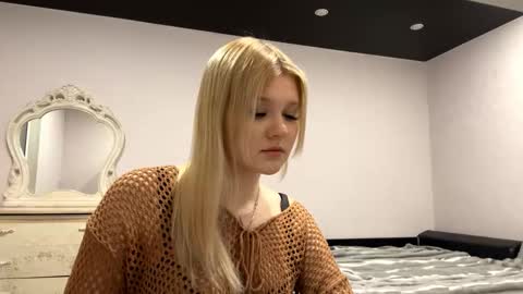 Anny online show from February 28, 2026, 3:46 pm