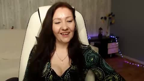 Snapshot of tyramories chatting on February 7, 2025, 10:08 am tyramories online show from February 7, 2025, 10:08 am