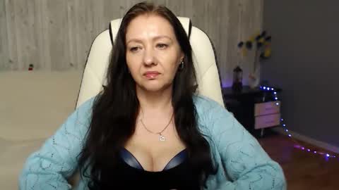 Snapshot of tyramories chatting on February 15, 2025, 12:11 pm tyramories online show from February 15, 2025, 12:11 pm