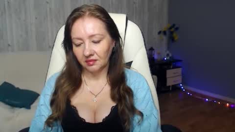 Snapshot of tyramories chatting on October 13, 2025, 11:54 am tyramories online show from October 13, 2025, 11:54 am