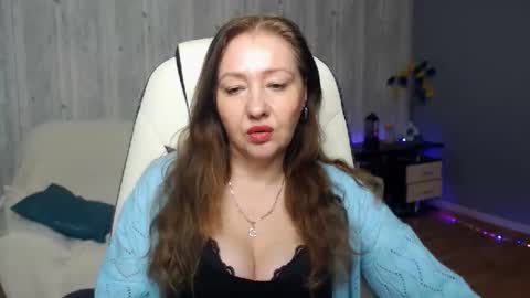 Snapshot of tyramories chatting on October 15, 2025, 11:10 am tyramories online show from October 15, 2025, 11:10 am