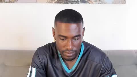 Snapshot of tyron_rulers chatting on January 16, 2026, 1:15 pm Dvid Rullers online show from January 16, 2026, 1:15 pm