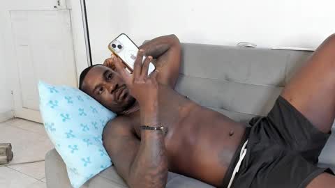 Snapshot of tyron_rulers chatting on January 19, 2026, 1:09 am Dvid Rullers online show from January 19, 2026, 1:09 am