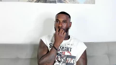 Snapshot of tyron_rulers chatting on February 9, 2026, 1:20 am Dvid Rullers online show from February 9, 2026, 1:20 am