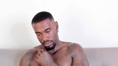 Snapshot of tyron_rulers chatting on February 12, 2026, 1:06 pm Dvid Rullers online show from February 12, 2026, 1:06 pm