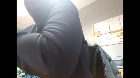 Snapshot of tyroneall chatting on December 23, 2024, 3:01 pm tyroneall online show from December 23, 2024, 3:01 pm