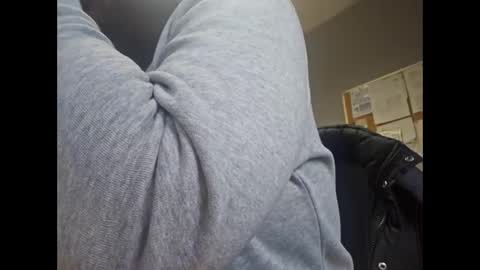 Snapshot of tyroneall chatting on February 19, 2025, 2:01 pm tyroneall online show from February 19, 2025, 2:01 pm