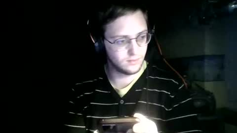 Snapshot of tytybout chatting on March 27, 2026, 10:09 pm Tytybout online show from March 27, 2026, 10:09 pm