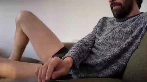 Ross online show from November 8, 2025, 7:01 pm