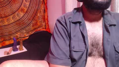 ucsip19 online show from October 5, 2025, 7:12 pm