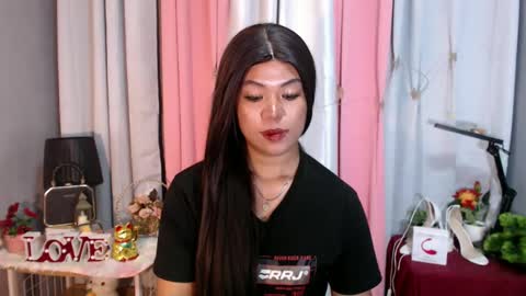 Snapshot of ugly_asianlover chatting on December 21, 2024, 10:40 pm rechelle online show from December 21, 2024, 10:40 pm