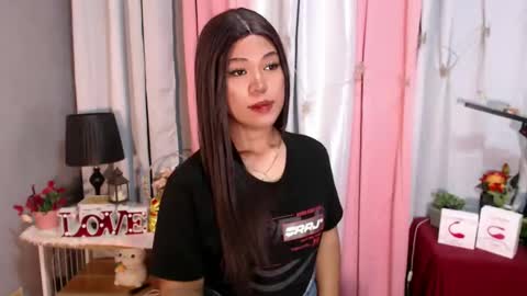 Snapshot of ugly_asianlover chatting on December 23, 2024, 3:23 pm rechelle online show from December 23, 2024, 3:23 pm