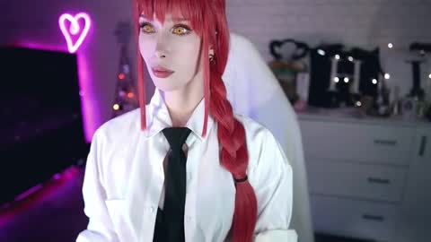 Snapshot of uindi chatting on February 9, 2025, 5:22 pm Izzy online show from February 9, 2025, 5:22 pm