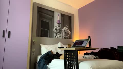 ukclive online show from March 9, 2025, 3:16 pm