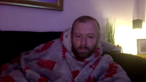 Snapshot of ukmatty3 chatting on October 20, 2025, 9:04 pm ukmatty3 online show from October 20, 2025, 9:04 pm