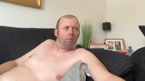 Snapshot of ukmatty3 chatting on July 17, 2026, 3:07 pm ukmatty3 online show from July 17, 2026, 3:07 pm