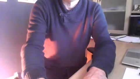 mark online show from January 13, 2025, 3:47 pm