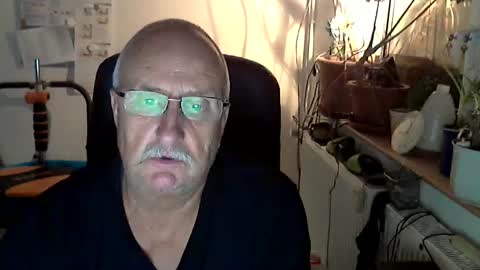 Snapshot of ulli44 chatting on March 29, 2026, 9:37 pm Ulrich online show from March 29, 2026, 9:37 pm