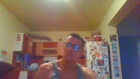 ulmeni4 online show from February 9, 2026, 3:38 pm