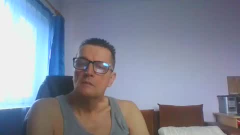ulmeni4 online show from February 12, 2026, 7:14 am