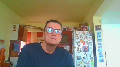ulmeni4 online show from February 20, 2026, 7:32 am