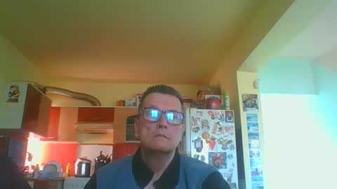 ulmeni4 online show from March 8, 2026, 7:23 am