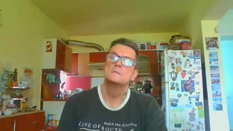 ulmeni4 online show from June 10, 2026, 12:04 pm
